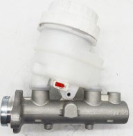 ماستر فرامل عالي الجودة لسيارات Mitsubishi – أداء ثابت وكفاءة عالية في نظام المكابح