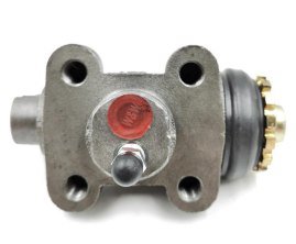 سلندر فرامل خلفي عالي الجودة لسيارات Mitsubishi – أداء ثابت وأمان عالي في نظام المكابح