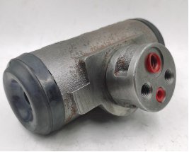 سلندر فرامل خلفي عالي الجودة لسيارات Mitsubishi – كفاءة عالية وأداء ثابت في نظام المكابح