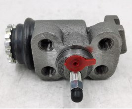 سلندر فرامل خلفي عالي الجودة لسيارات Mitsubishi – أداء ثابت وكفاءة عالية في نظام المكابح