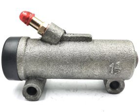 سلندر فرامل أمامي عالي الجودة لسيارات Mitsubishi – أداء ثابت واعتمادية عالية