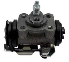 سلندر فرامل خلفي لسيارات Mitsubishi – أداء موثوق وثبات عالي في نظام الكبح