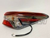 اصطبات خلفية خارجية كامري SE موديل 2021 أمريكي – نوع عادي (Outer Tail Lamp)