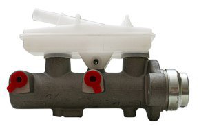 ماستر فرامل (طرمبة بريك) لسيارات نيسان – جودة أصلية وأداء موثوق