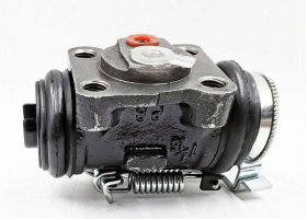 سلندر فرامل خلفي نيسان صني موديل 1997–2000 – ثبات وأمان في نظام الكبح