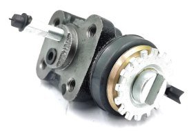 سلندر فرامل خلفي لسيارات Nissan Patrol موديلات 1990–1997