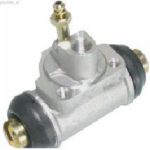 اسطوانة فرامل خلفية أصلية لسيارات Nissan D21 موديل 1990–1997 بجودة عالية وأداء موثوق