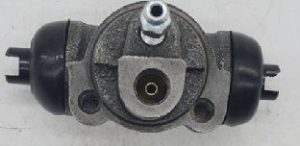 اسطوانة فرامل خلفية أصلية لسيارات Nissan Micra موديل 2005–2012 بجودة عالية وأداء موثوق