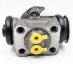 اسطوانة فرامل خلفية أصلية لسيارات Nissan Pick Up موديل 1998–2004 بجودة عالية وأداء موثوق