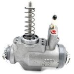 اسطوانة فرامل خلفية أصلية لسيارات Nissan Patrol موديل 1990–1997 بجودة عالية وأداء موثوق