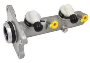 ماستر فرامل تويوتا هايس موديل 2005–2013 – أداء موثوق وثبات في الكبح