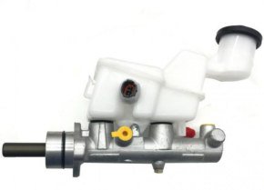 ماستر فرامل تويوتا كورولا موديل 2008–2013 – كفاءة عالية واستجابة دقيقة