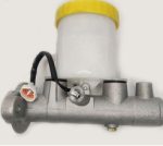 ماستر فرامل تويوتا يارس موديل 1999–2005 – أداء موثوق واستجابة دقيقة