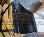 باب سيارة تويوتا كامري موديل 2015–2017 أمريكي