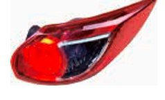 ضوء خلفي مازدا – إضاءة واضحة وتصميم أنيق