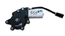 محرك قفل باب كهربائي نيسان صني N16 و سنترا 180 و الميرا N16/E موديلات 2000–2007