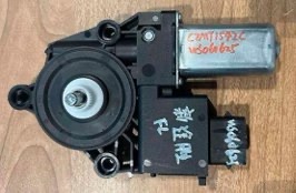 موتور رفع زجاج باب كهربائي
مناسب لسيارات هيونداي توسان وكيا سبورتاج
HYUNDAI TUCSON / KIA SPORTAGE MK4