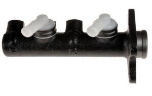 ماستر بريك (طرمبة الفرامل) لسيارة Toyota Hiace 1989–2004 (2.4L / 2.7L / 3.0D) — جودة عالية وأداء موثوق لنظام الفرامل