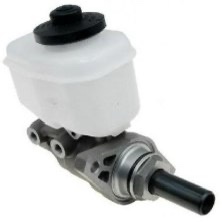 ماستر بريك (طرمبة الفرامل) لسيارة Toyota Tacoma 2005–2015 (2.7L / 4.0L) — جودة عالية وأداء موثوق لنظام الفرامل