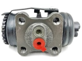 اسطوانة فرامل خلفية أصلية Toyota Hiace 2005–2019 — جودة عالية وأداء موثوق