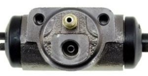 اسطوانة فرامل خلفية أصلية Toyota RAV4 1996–2000 — جودة عالية وأداء موثوق