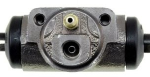 اسطوانة فرامل خلفية أصلية Toyota RAV4 1996–2000 — جودة عالية وأداء موثوق