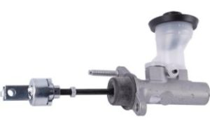 ماستر كلتش (أسطوانة القابض الرئيسية) أصلية Toyota Land Cruiser 100 Series 1998–2007 — جودة عالية وأداء موثوق